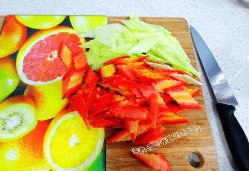 阿公的菜小菜爆料视频,揭秘家常美食背后的温馨故事 第3张 阿公的菜小菜爆料视频,揭秘家常美食背后的温馨故事 第3张